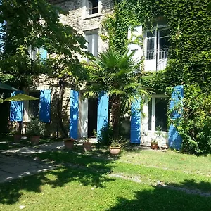 Des Platanes Bed & Breakfast